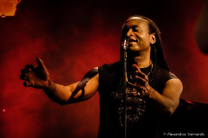 Zam Martino, artiste complet