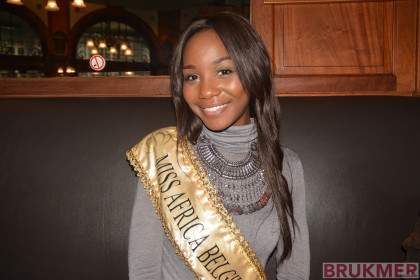 A la découverte de Jessy Mboumba, Miss Africa Belgique 2015