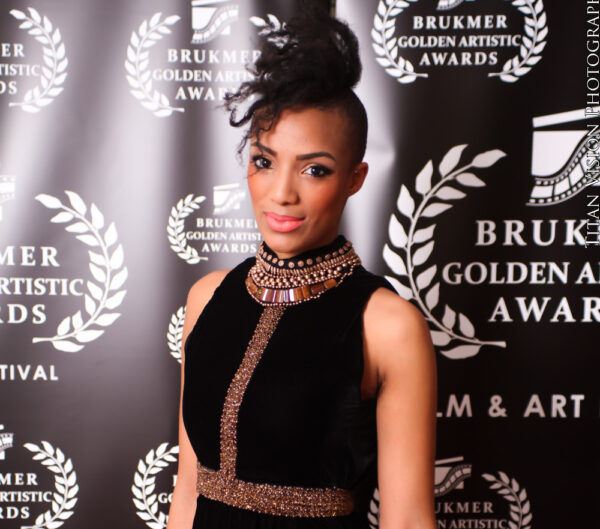 Rencontre avec Yvoire de Rosen; l’afro-féministe aux talents multiples