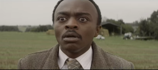 Bienvenue à Marly-Gomont, le chef d’œuvre de Kamini, joué par marc Zinga