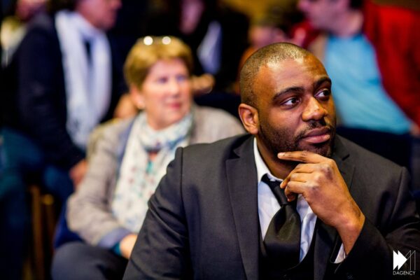 Afrisia, la nouvelle Apps qui chamboule les codes de consommation