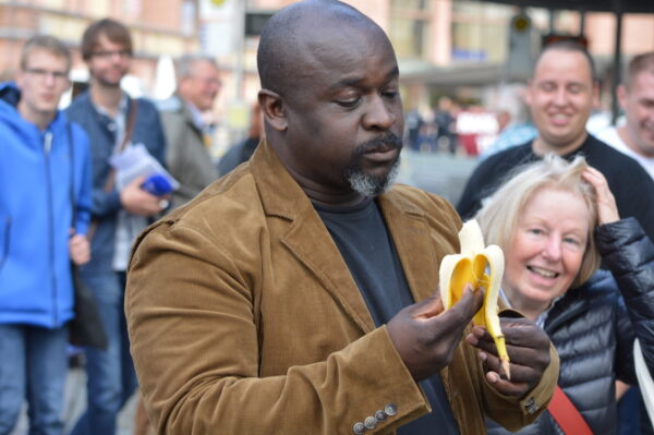 Serge Menga; le buzz d’un nationaliste allemand d’origine congolaise