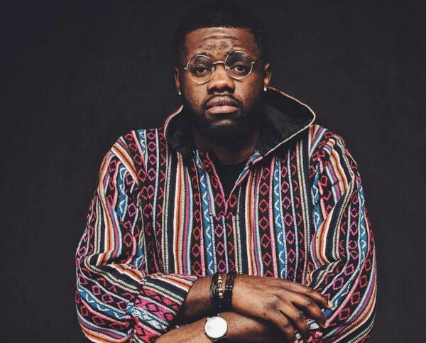 Percy, l’artiste juriste en fin de thérapie, sous antalgique II